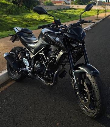 YAMAHA MT-03 ABS YAMAHA MT-03 ABS